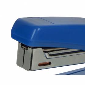 Grapadora q-connect kf11064 plastico azul capacidad 25 hojas