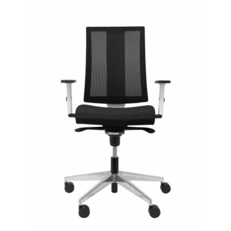 Silla Cózar blanca con respaldo malla asiento bali negro